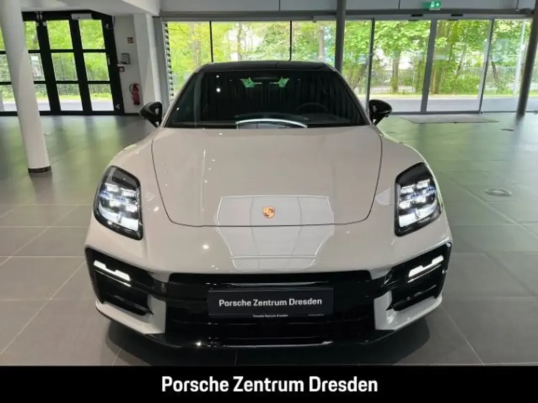 Porsche Panamera - Thumbnail 6
