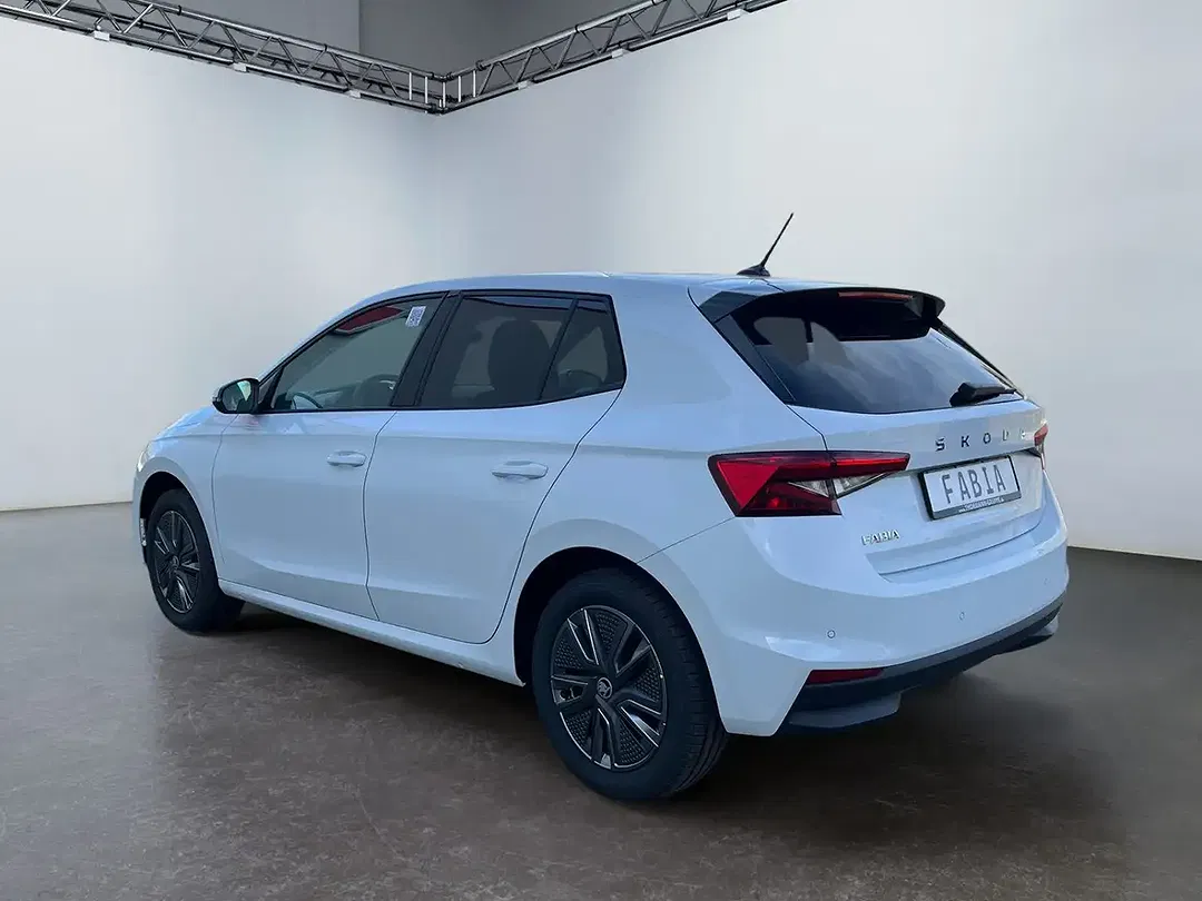 Skoda Fabia - Thumbnail 4