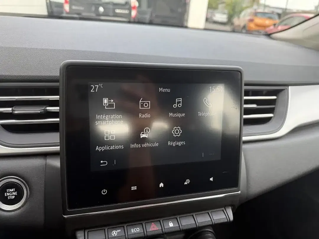 Renault Captur - Thumbnail 14