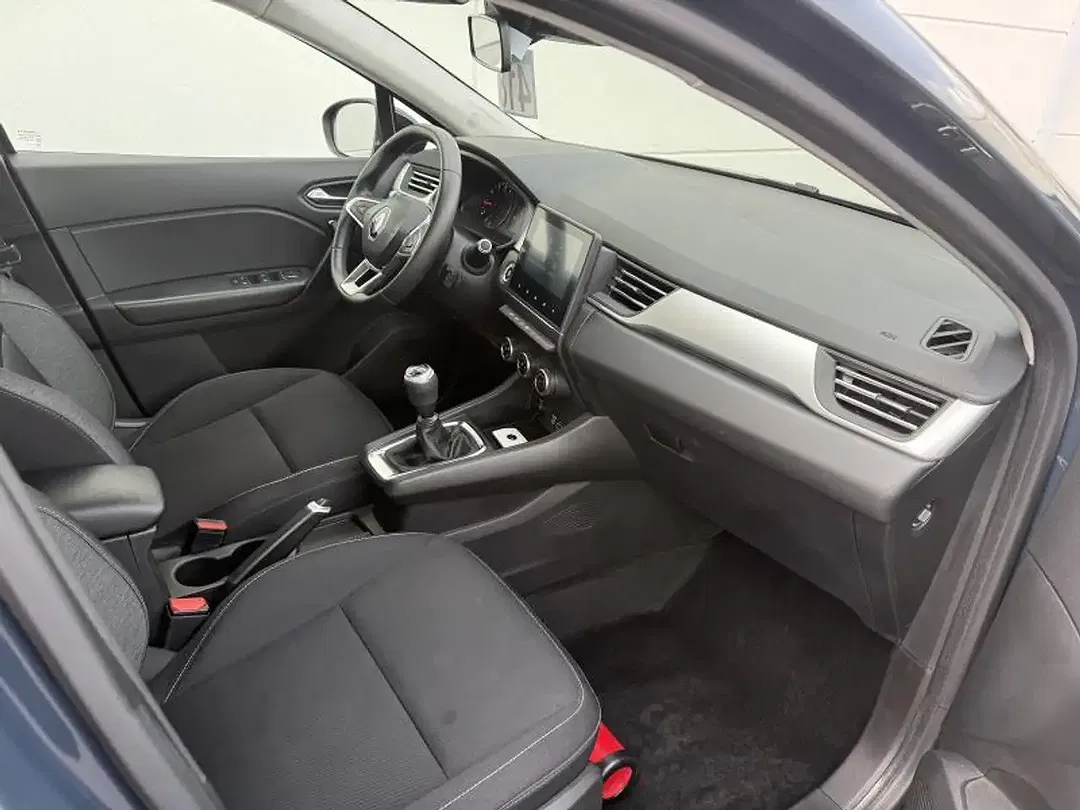 Renault Captur - Thumbnail 18