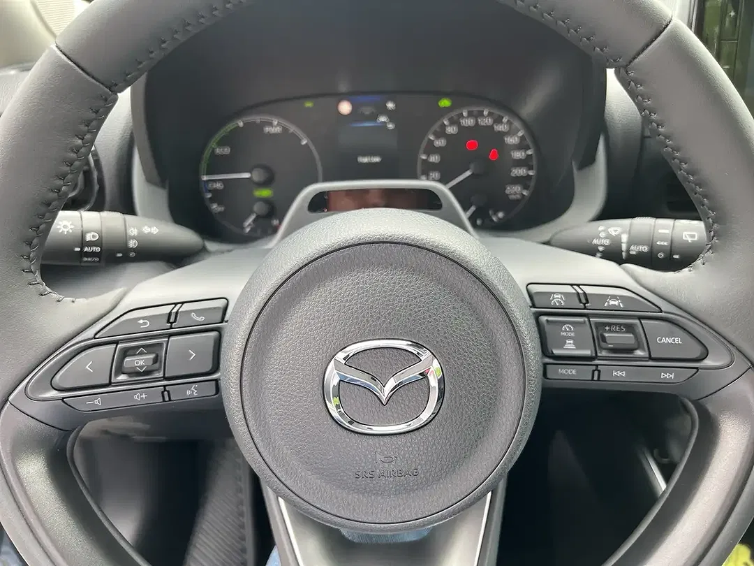 Mazda 2 - Thumbnail 13