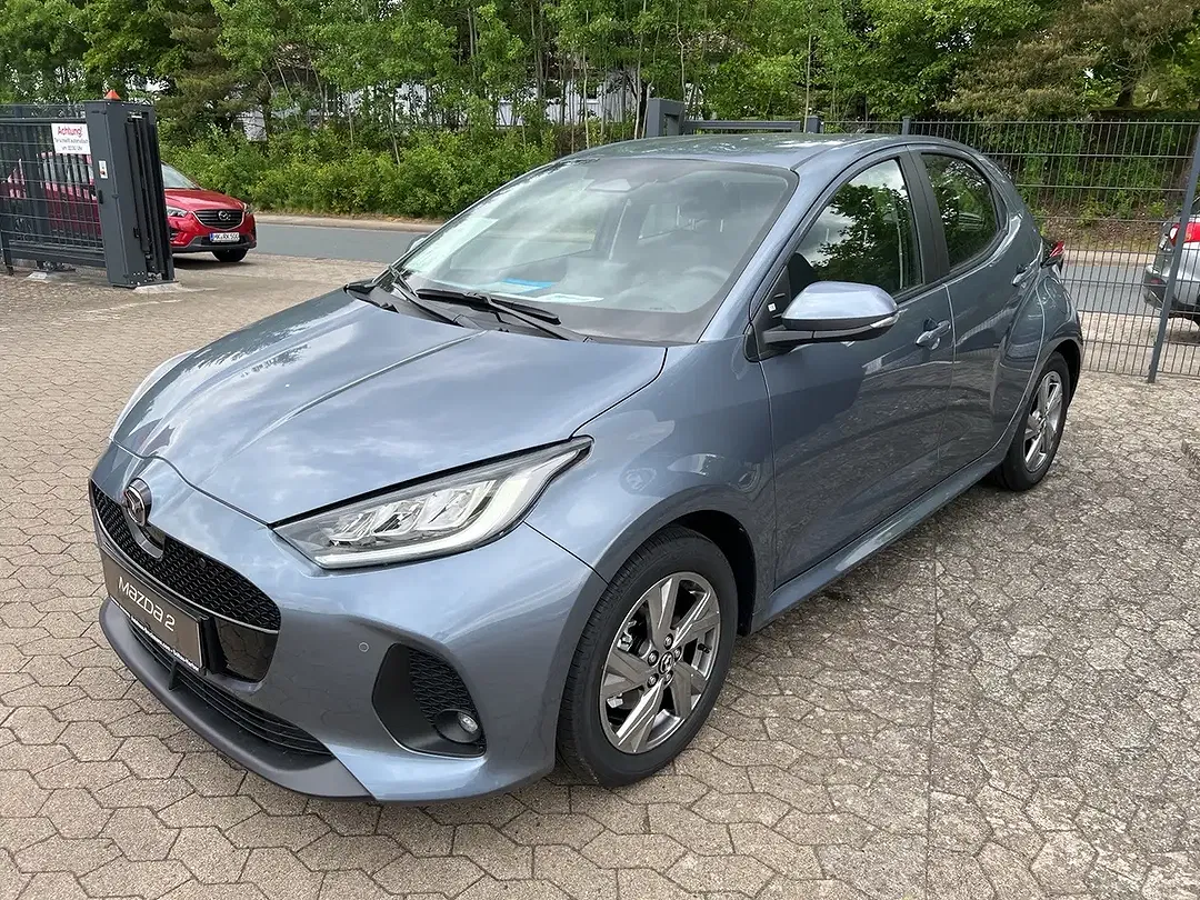 Mazda 2 - Thumbnail 4