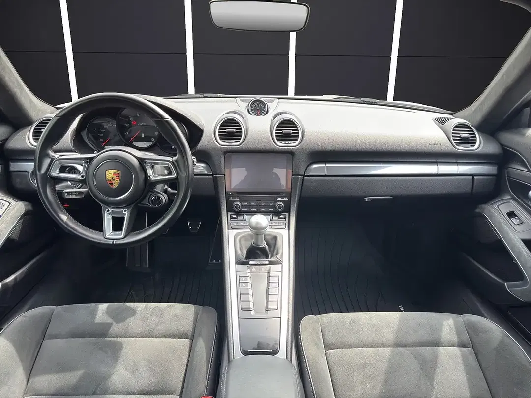 Porsche Cayman - Thumbnail 12