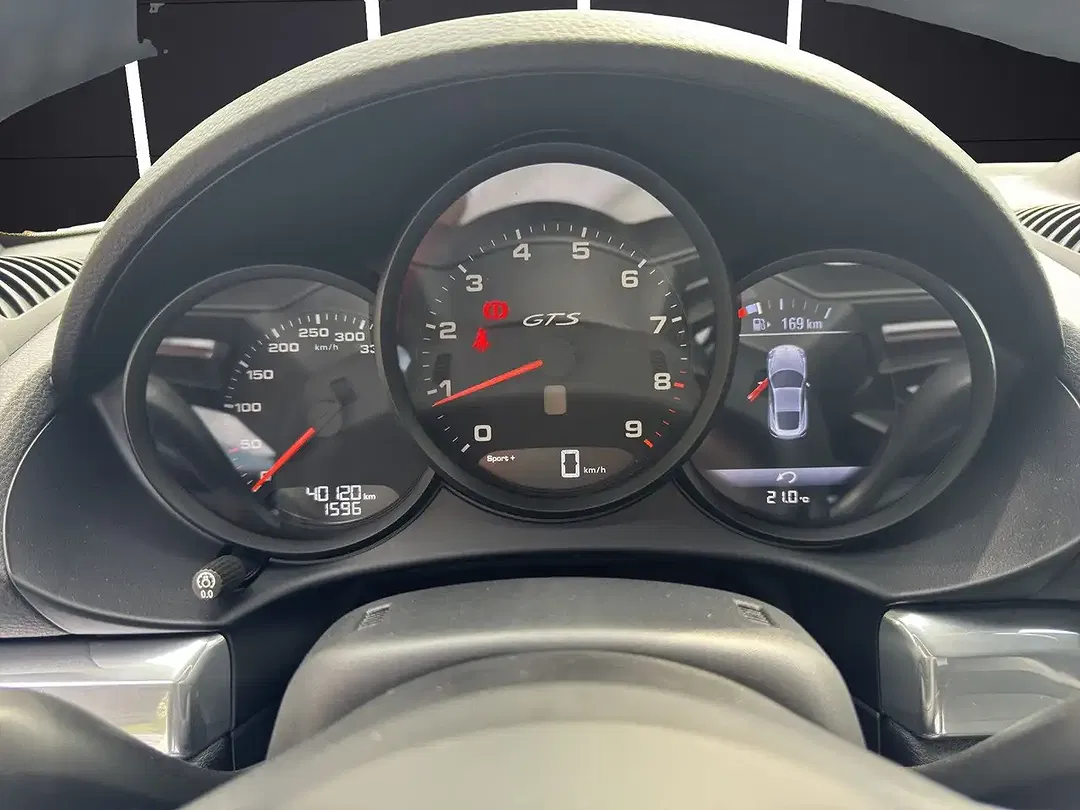 Porsche Cayman - Thumbnail 14