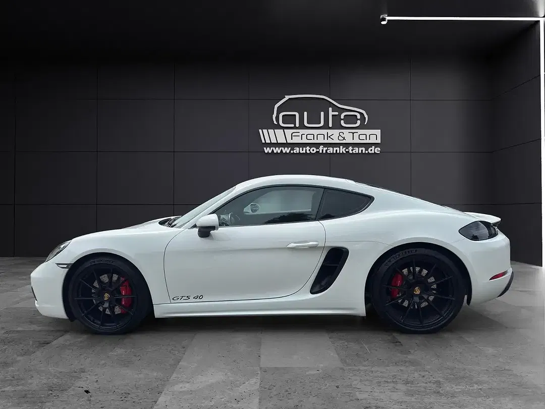Porsche Cayman - Thumbnail 3