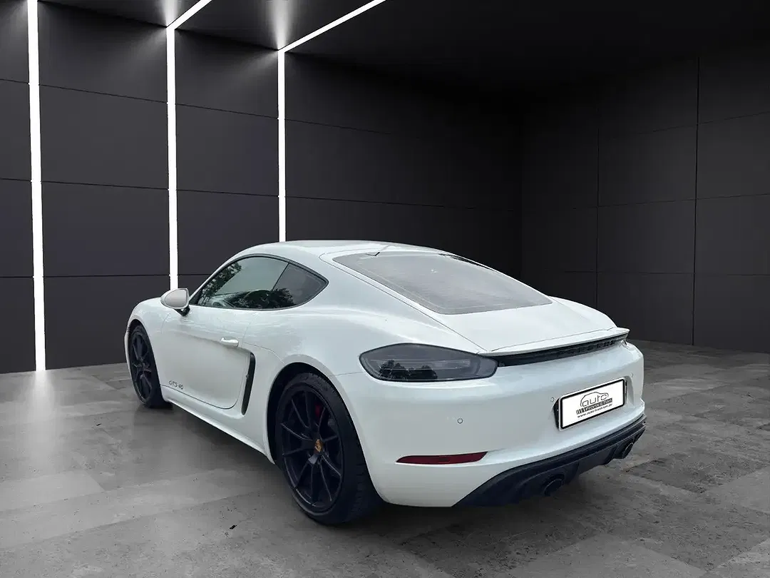 Porsche Cayman - Thumbnail 4