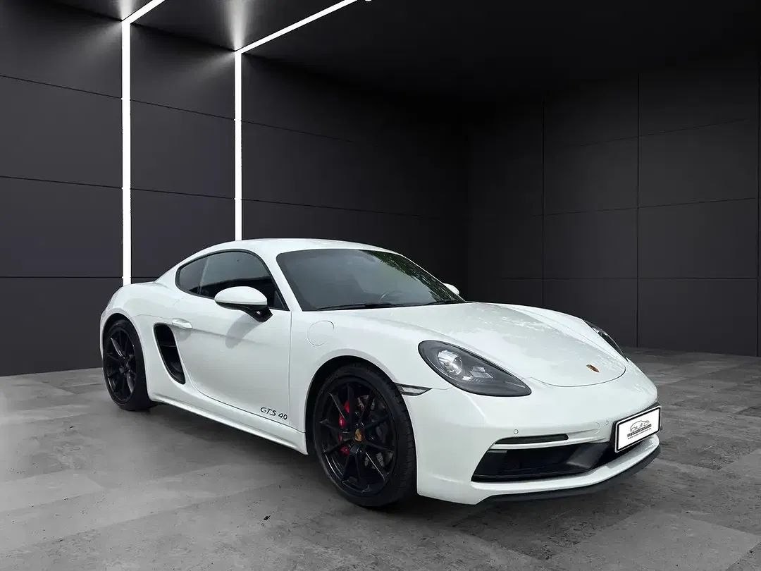 Porsche Cayman - Thumbnail 8