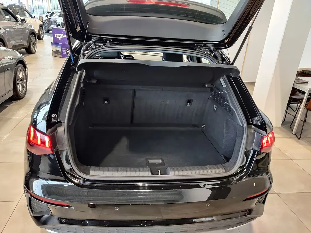 Audi A3 - Thumbnail 9