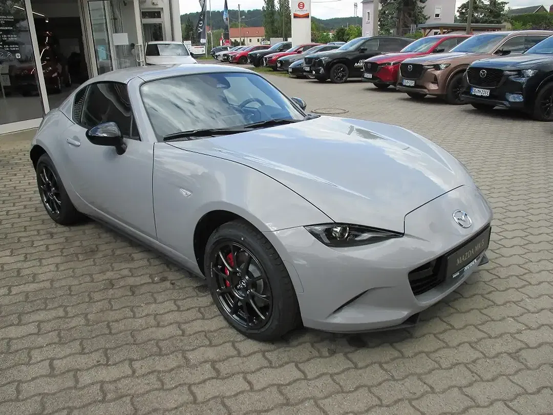Mazda MX-5 - Thumbnail 1