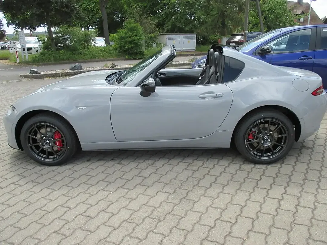 Mazda MX-5 - Thumbnail 10