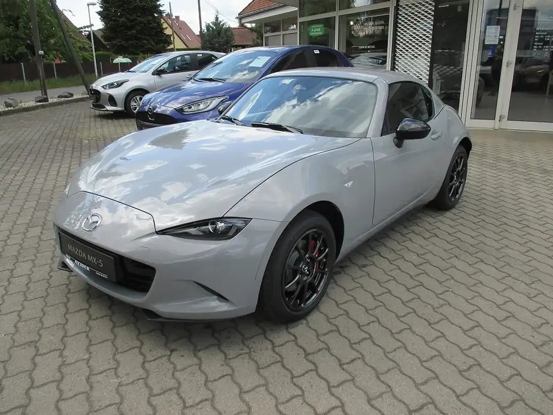 Mazda MX-5 - Thumbnail 3