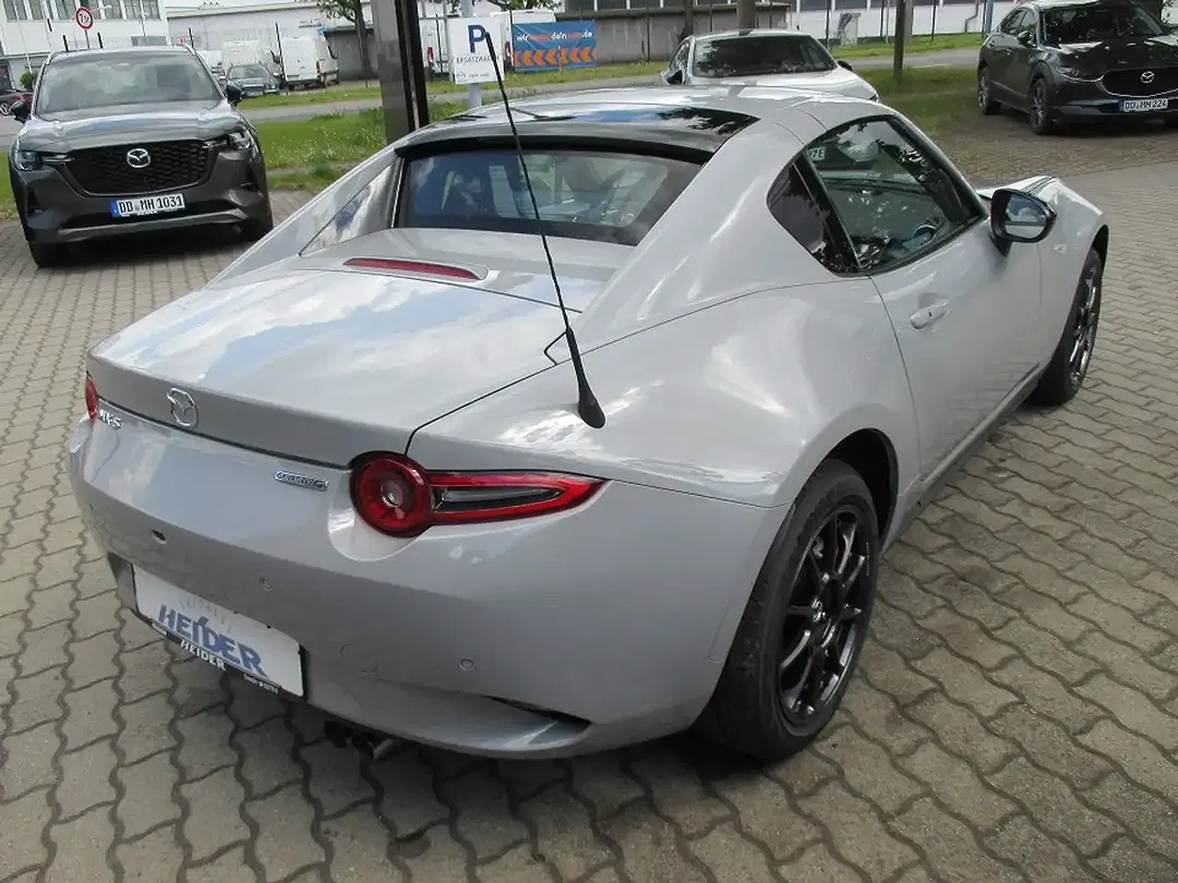 Mazda MX-5 - Thumbnail 8