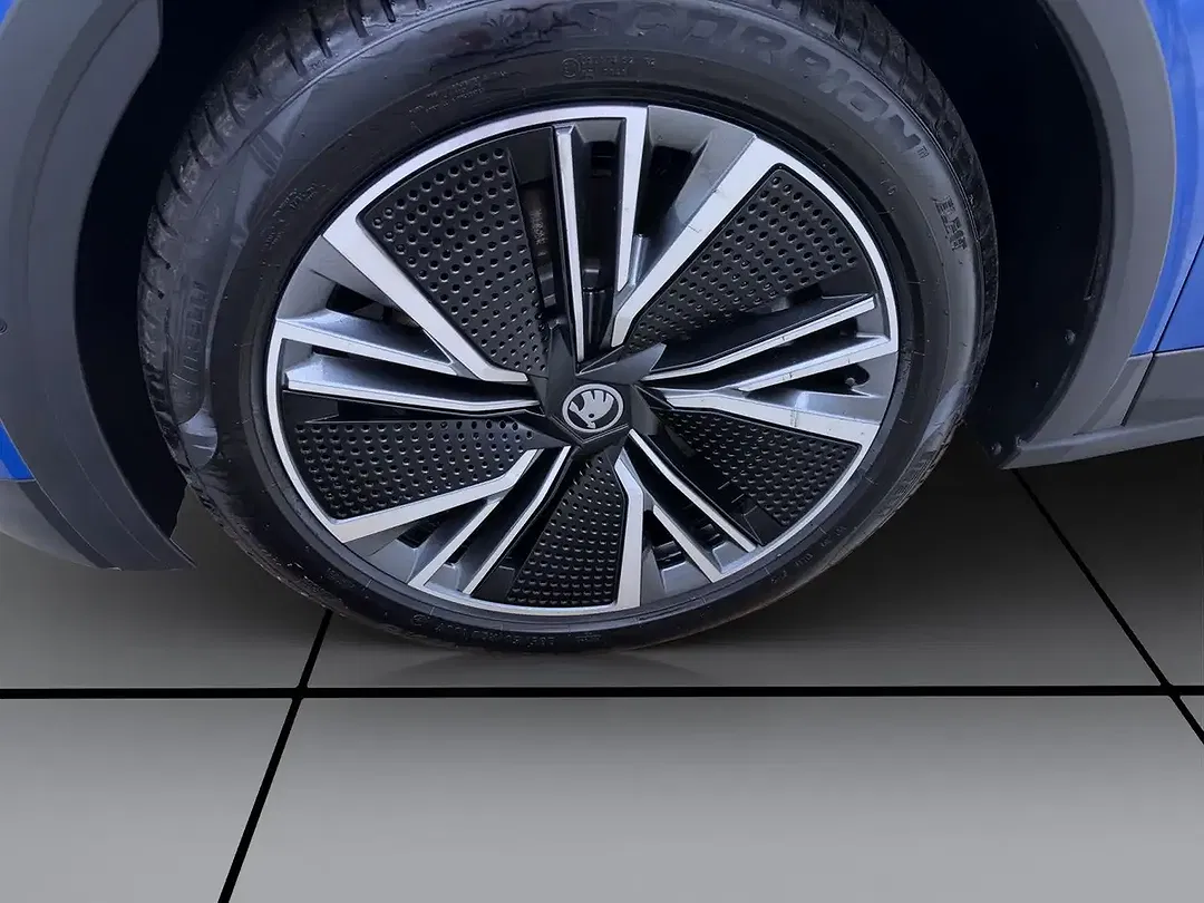 Skoda Elroq - Thumbnail 9