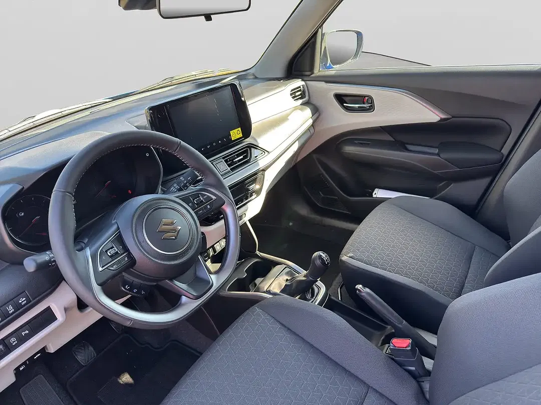 Suzuki Swift - Thumbnail 9