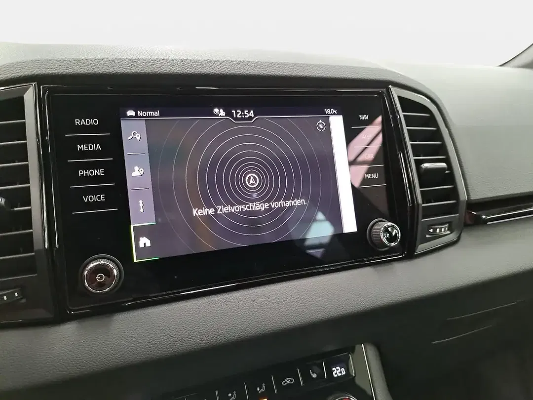 Skoda Karoq - Thumbnail 9