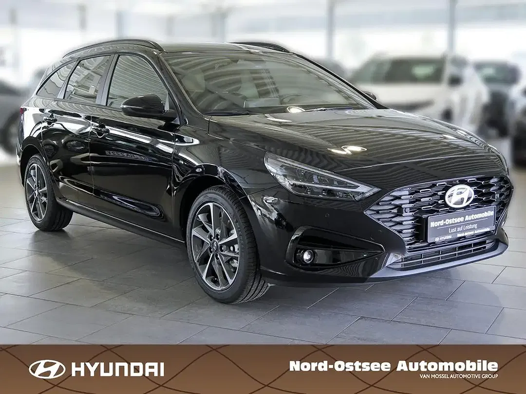 Hyundai i30 - Thumbnail 3