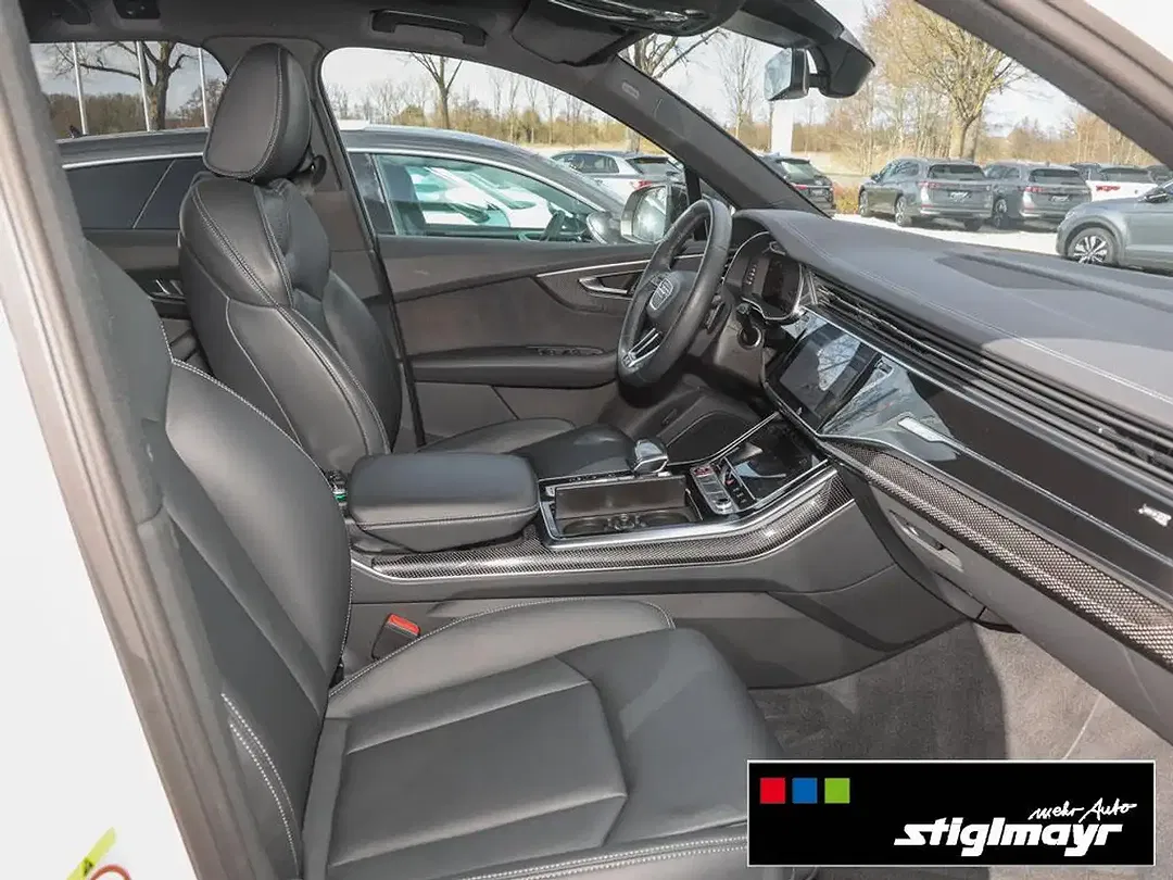 Audi SQ7 - Thumbnail 6