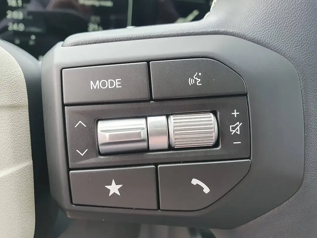 Kia K4 - Thumbnail 13