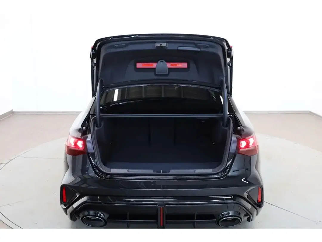 Audi RS3 - Thumbnail 11