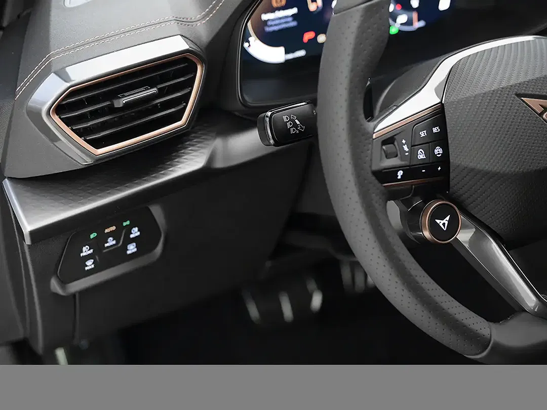 CUPRA Leon - Thumbnail 11