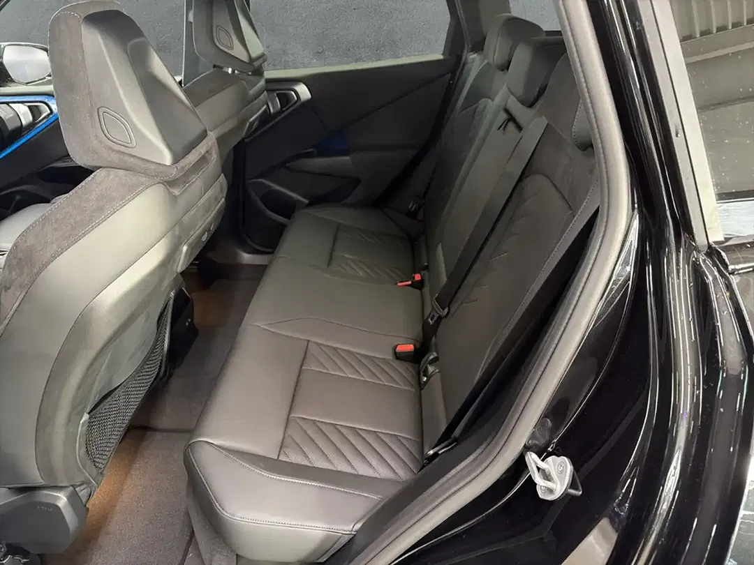 BMW X3 - Thumbnail 13