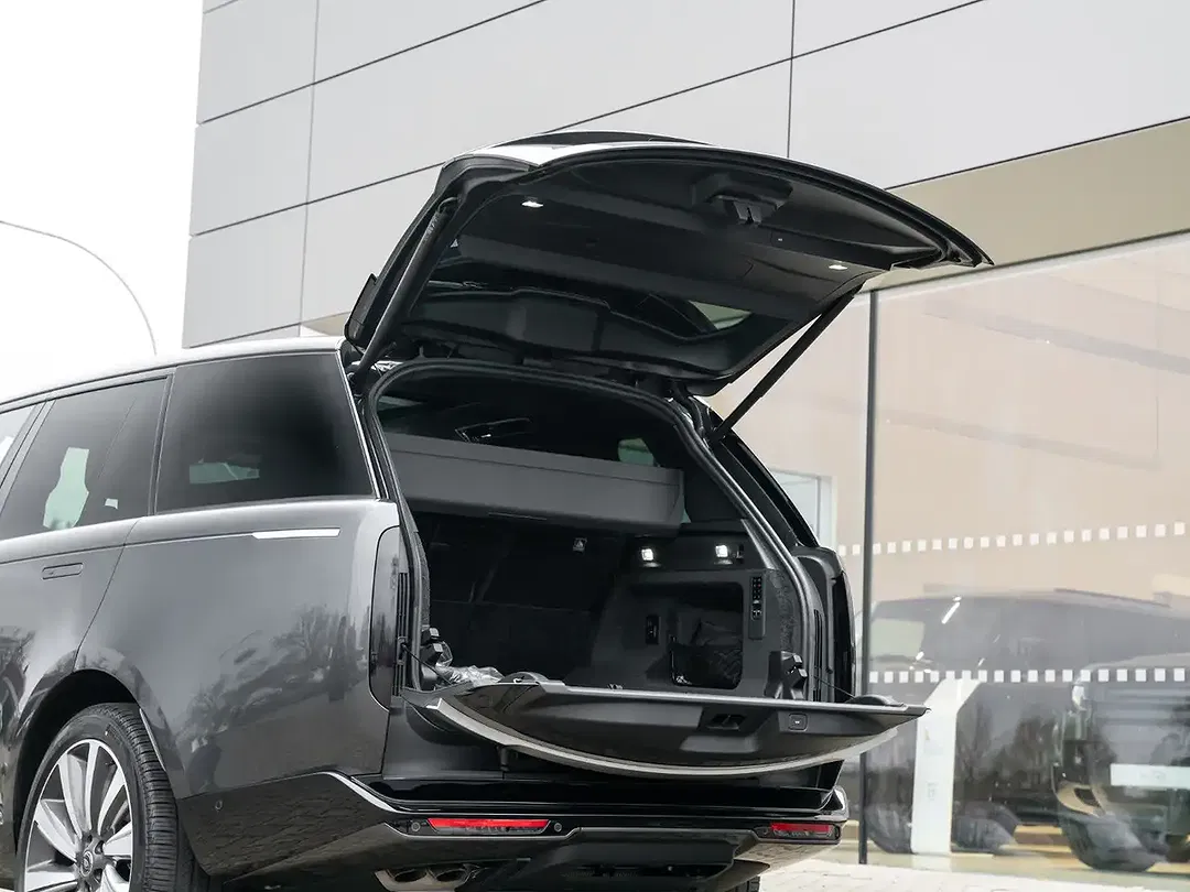 Land Rover Range Rover - Thumbnail 15
