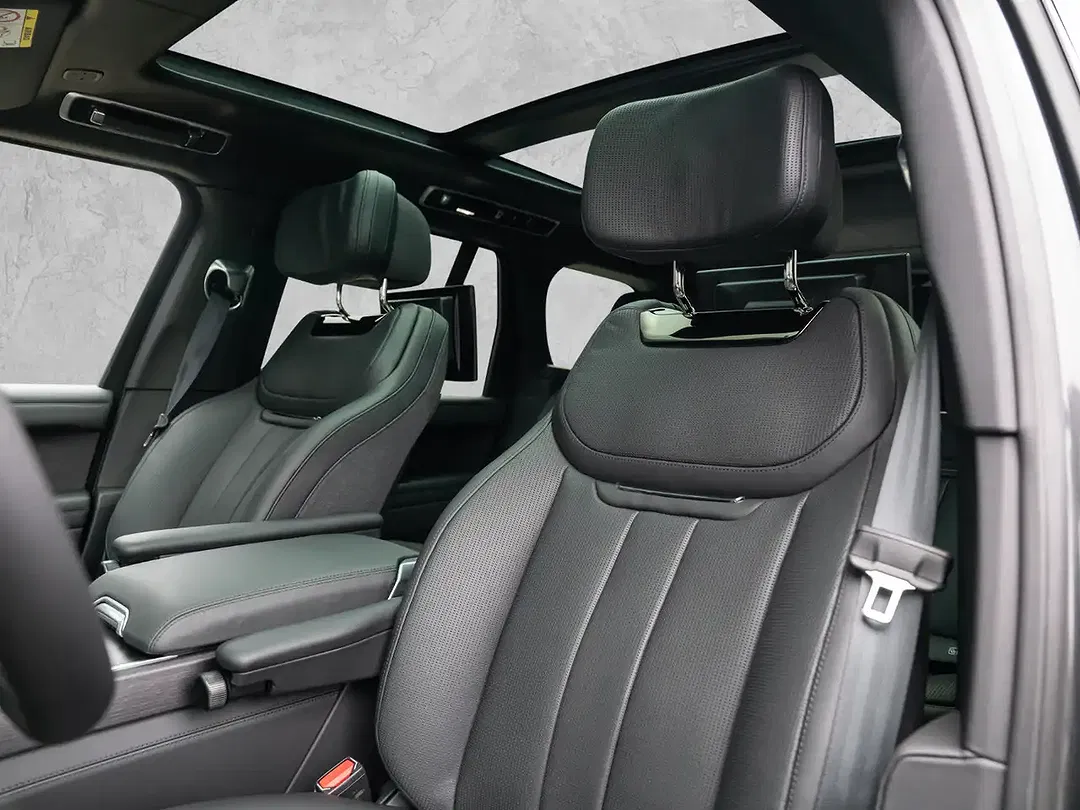 Land Rover Range Rover - Thumbnail 4