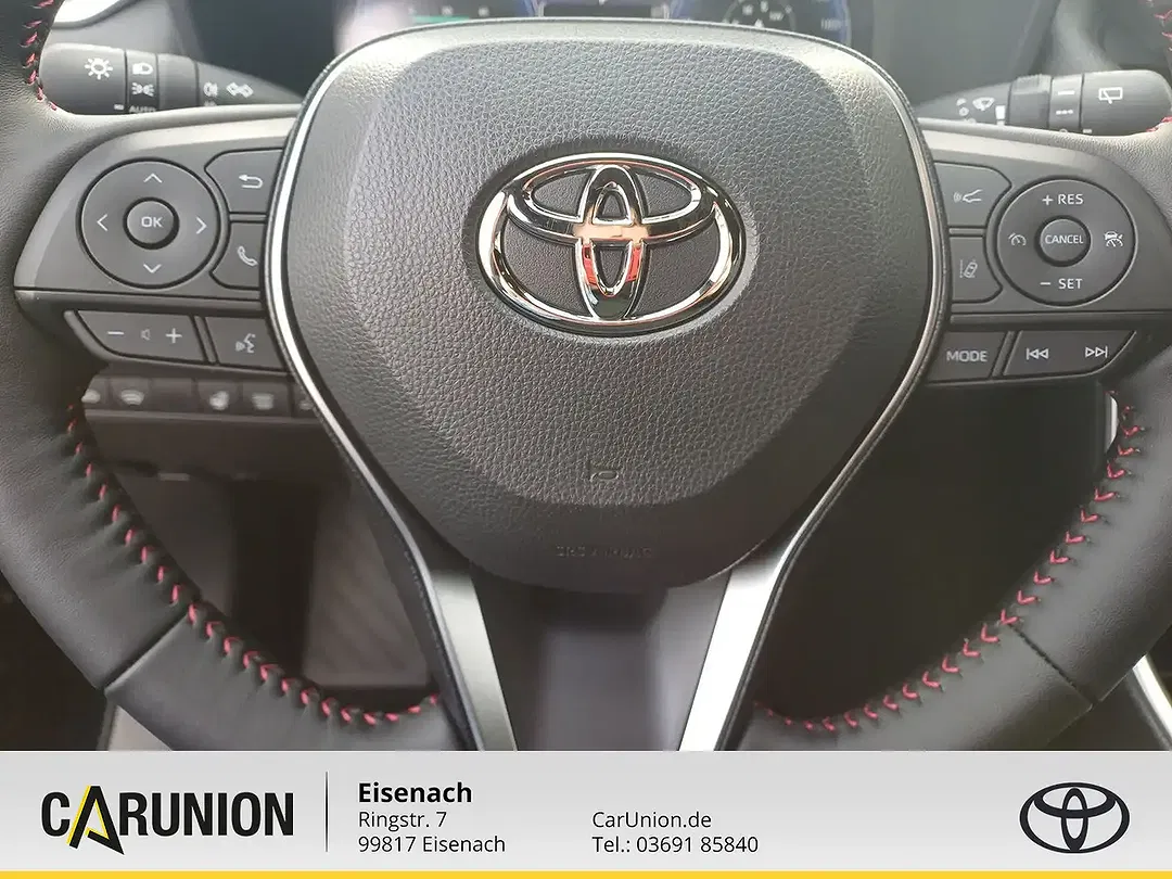 Toyota RAV 4 - Thumbnail 13