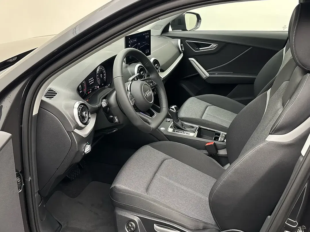 Audi Q2 - Thumbnail 9