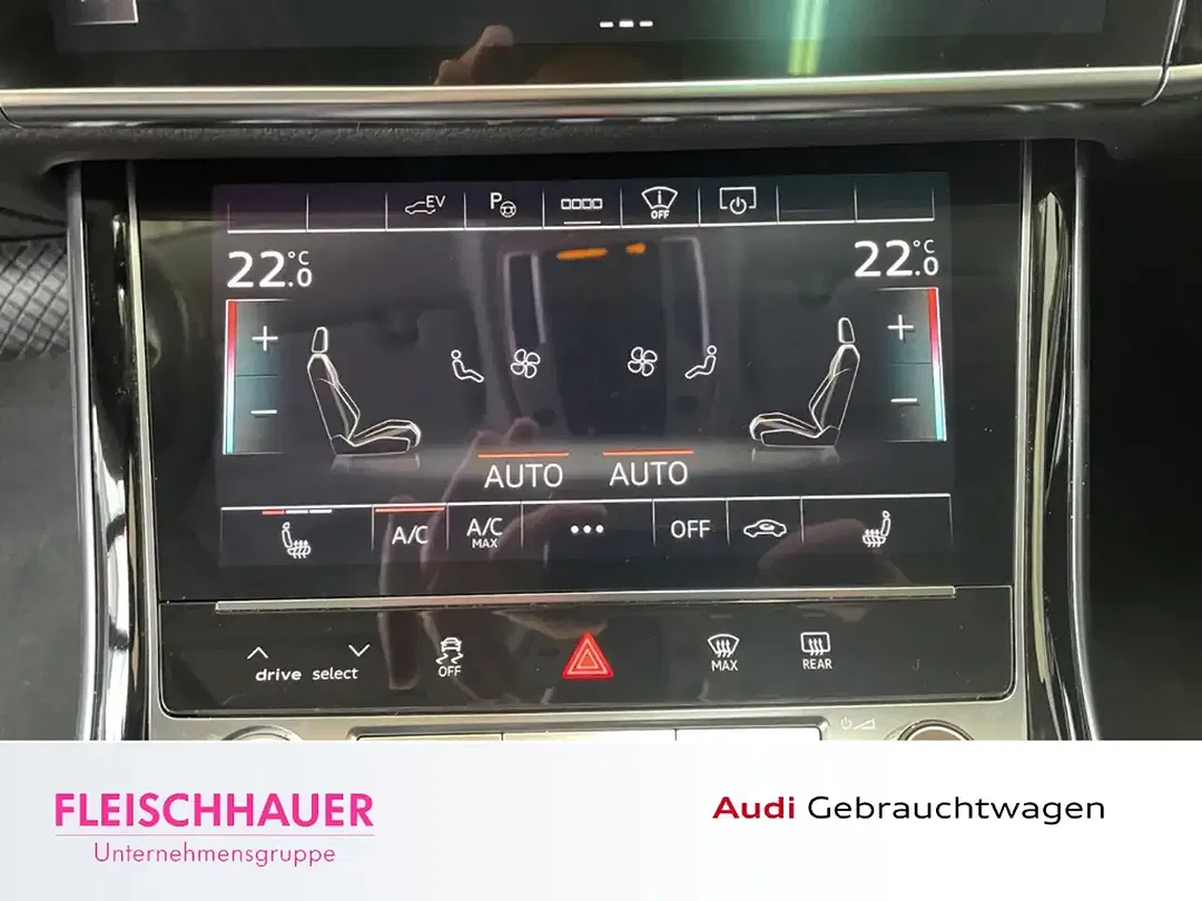 Audi A8 - Thumbnail 12