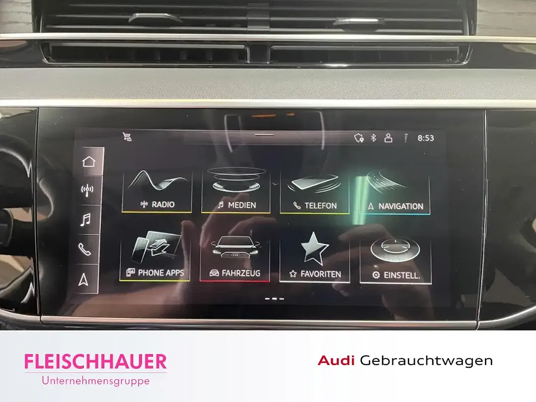 Audi A8 - Thumbnail 13
