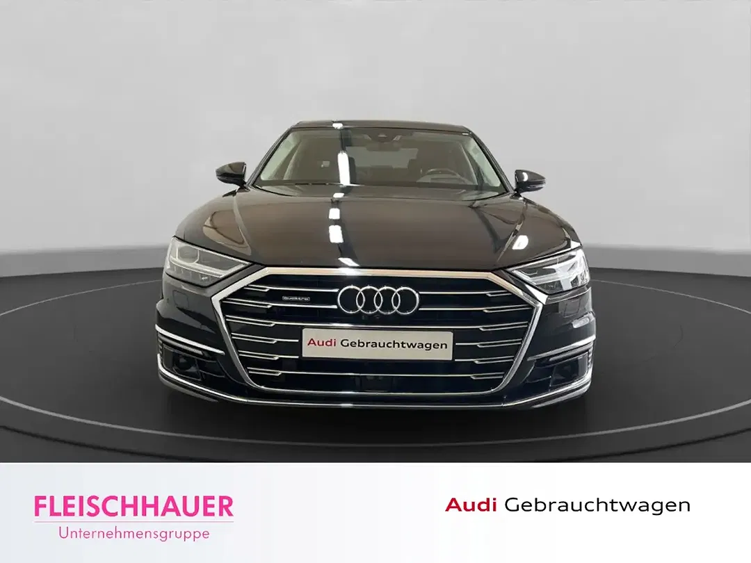 Audi A8 - Thumbnail 2