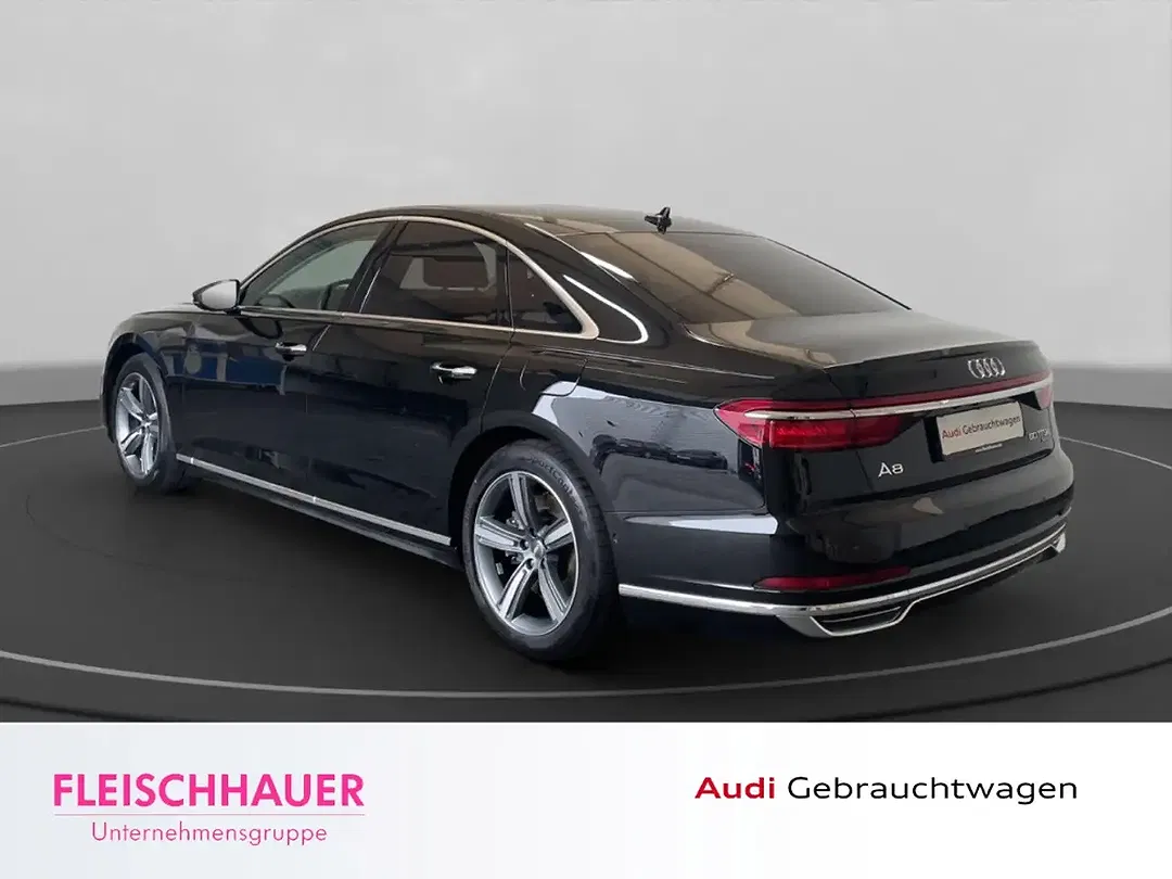 Audi A8 - Thumbnail 4