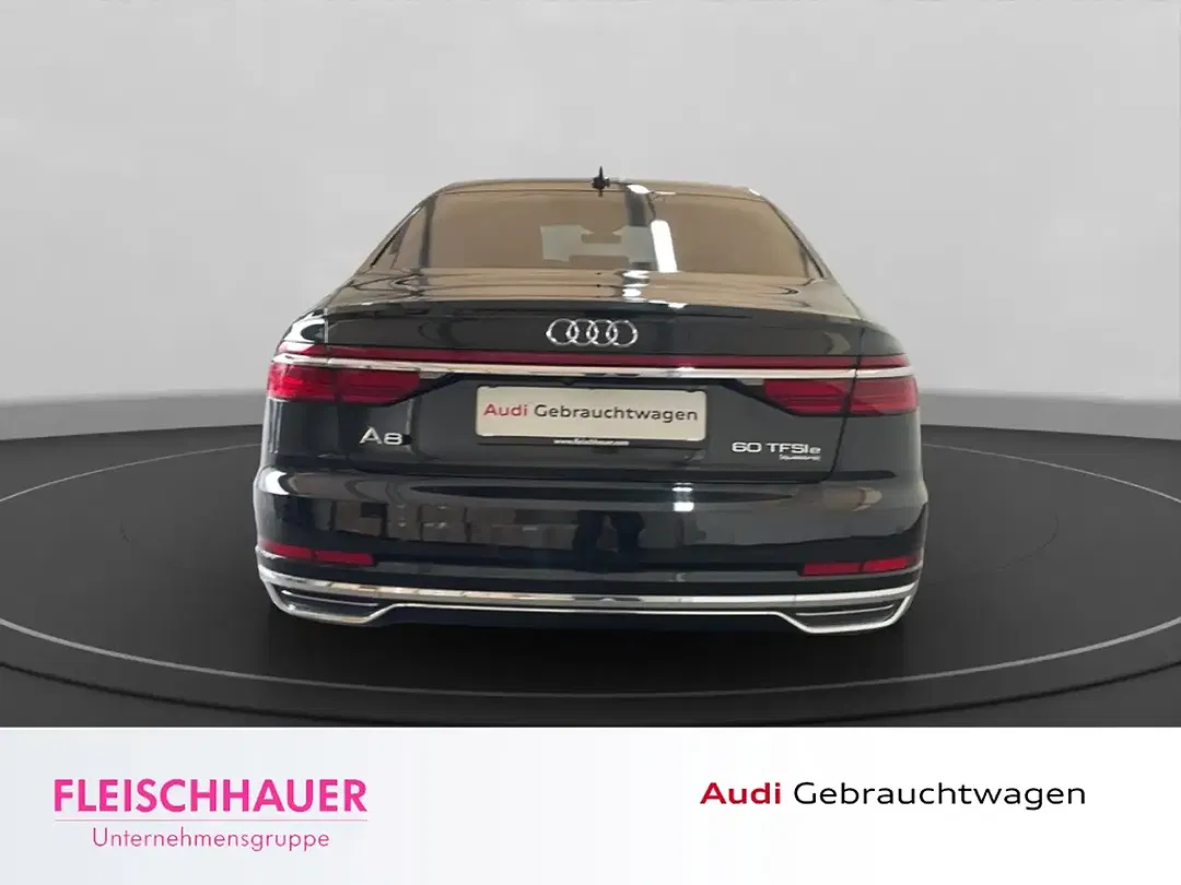 Audi A8 - Thumbnail 5