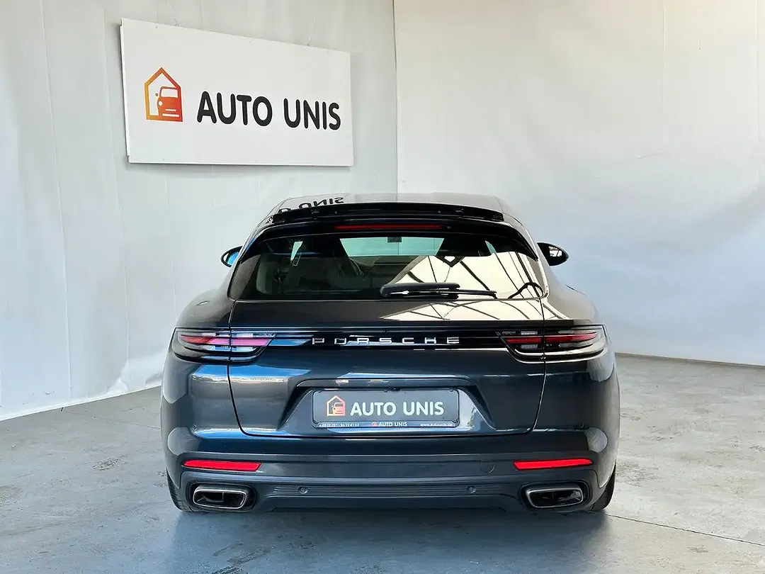 Porsche Panamera - Thumbnail 6