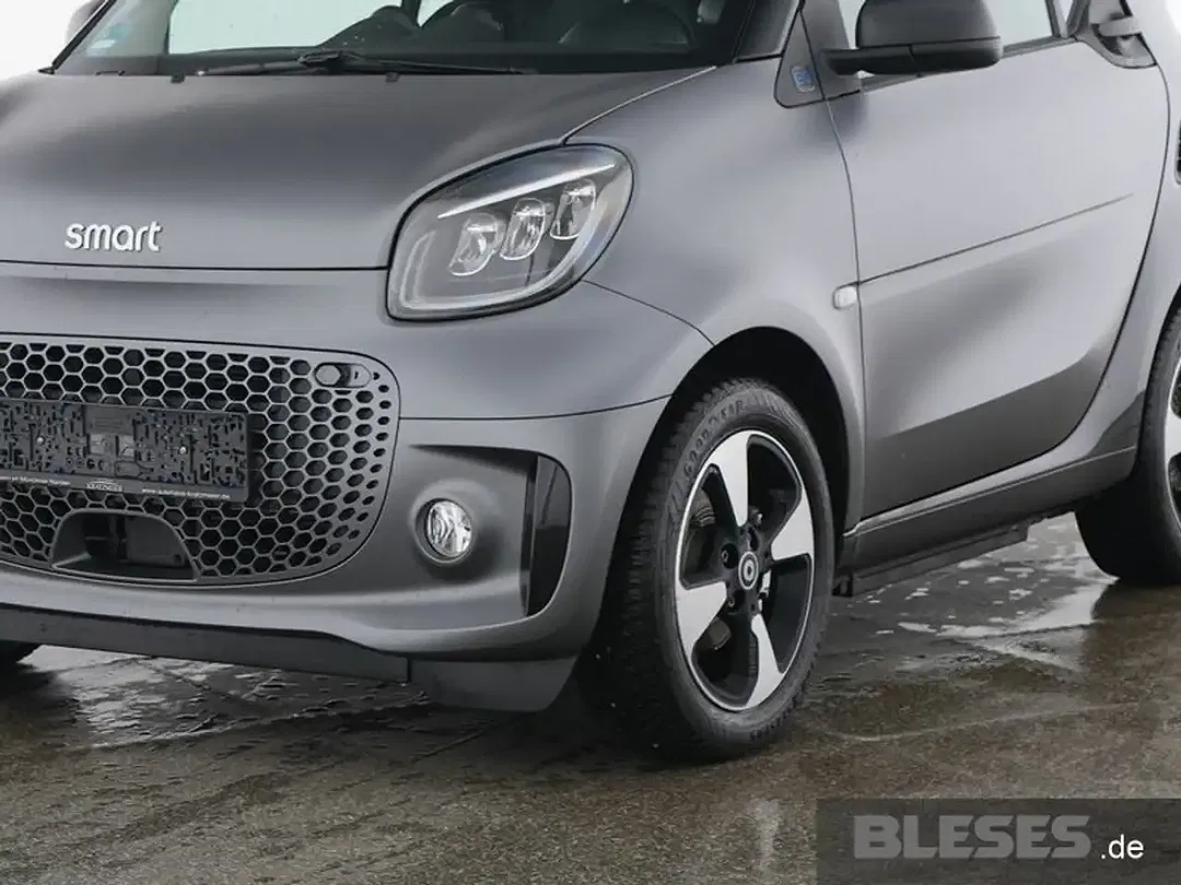 smart forTwo - Thumbnail 3