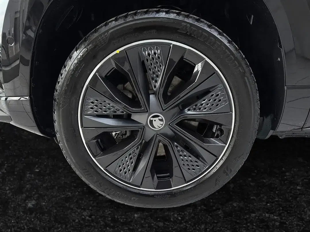 Skoda Karoq - Thumbnail 13