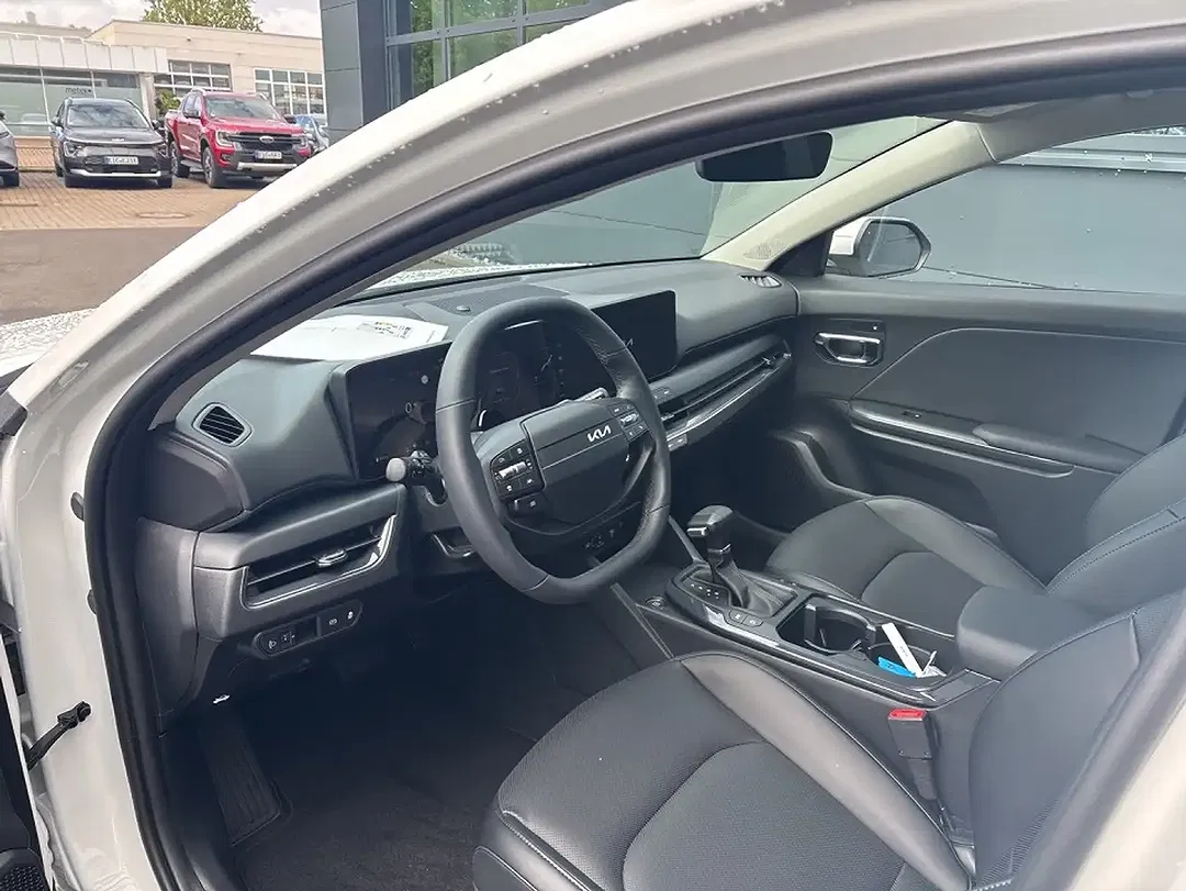 Kia K4 - Thumbnail 6