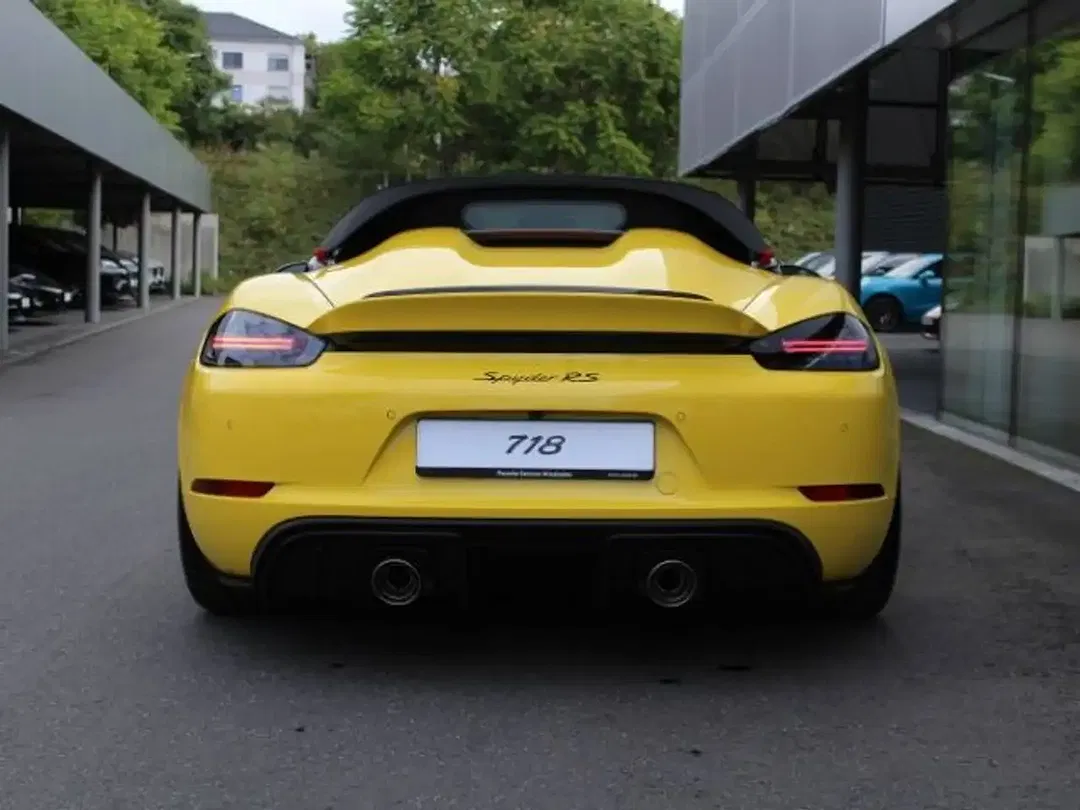 Porsche 718 Spyder - Thumbnail 11