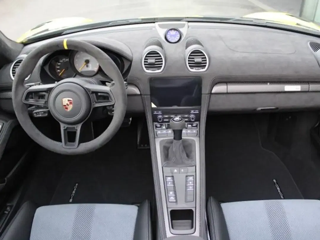 Porsche 718 Spyder - Thumbnail 4