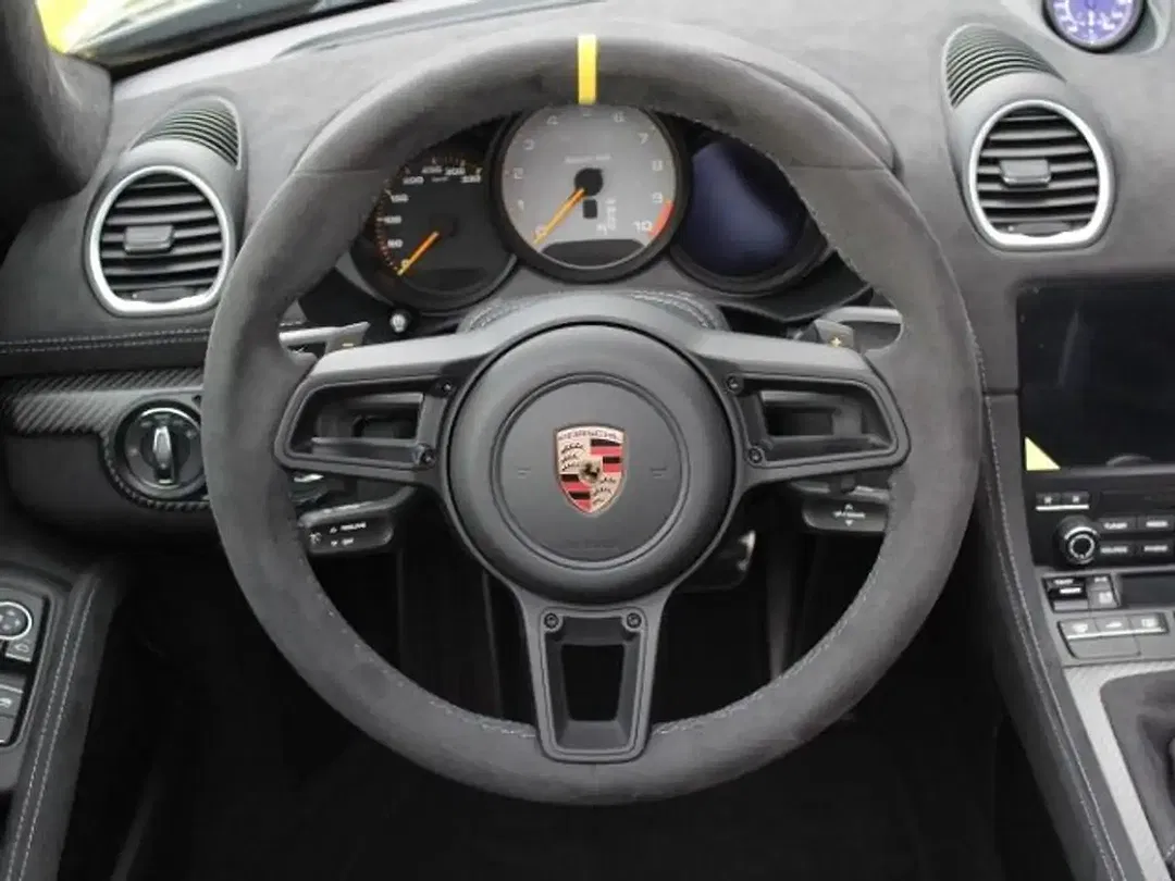 Porsche 718 Spyder - Thumbnail 5