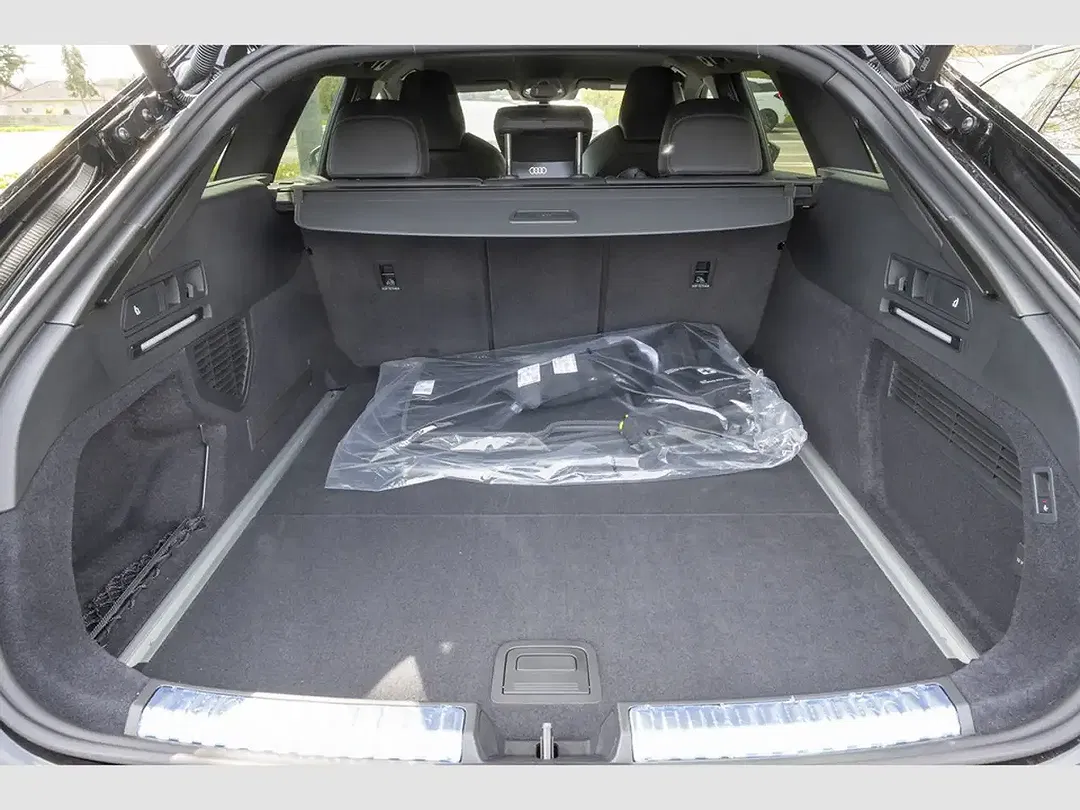 Audi A6 - Thumbnail 6
