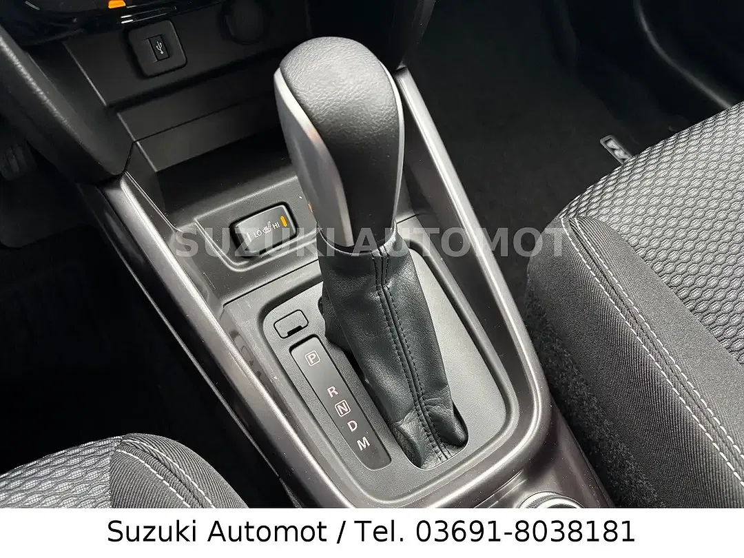 Suzuki Vitara - Thumbnail 13