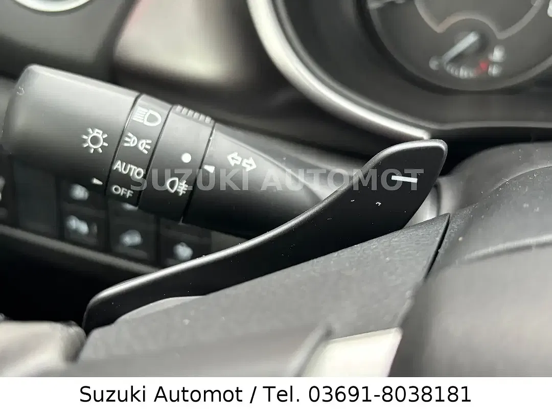 Suzuki Vitara - Thumbnail 15