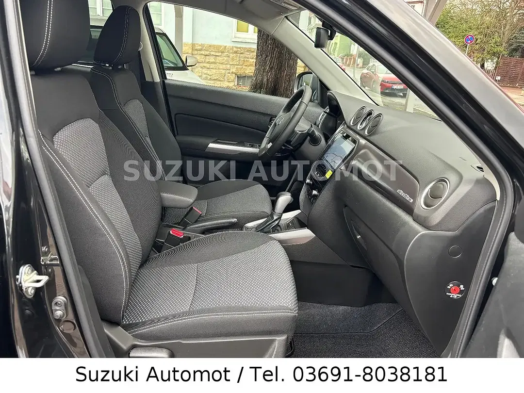 Suzuki Vitara - Thumbnail 4