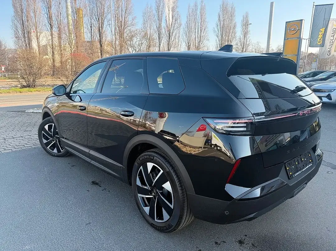 Opel Grandland X - Thumbnail 2