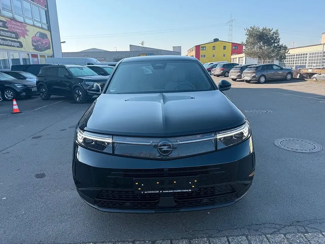 Opel Grandland X - Thumbnail 3