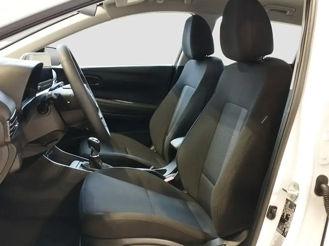 Hyundai i20 - Thumbnail 5