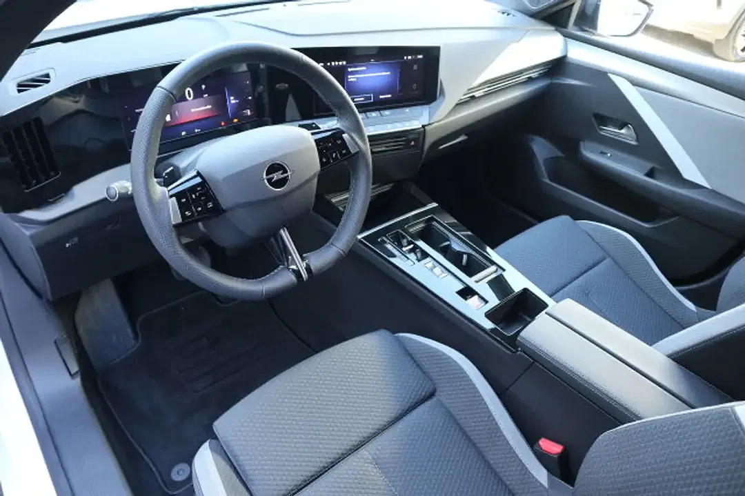 Opel Astra - Thumbnail 7