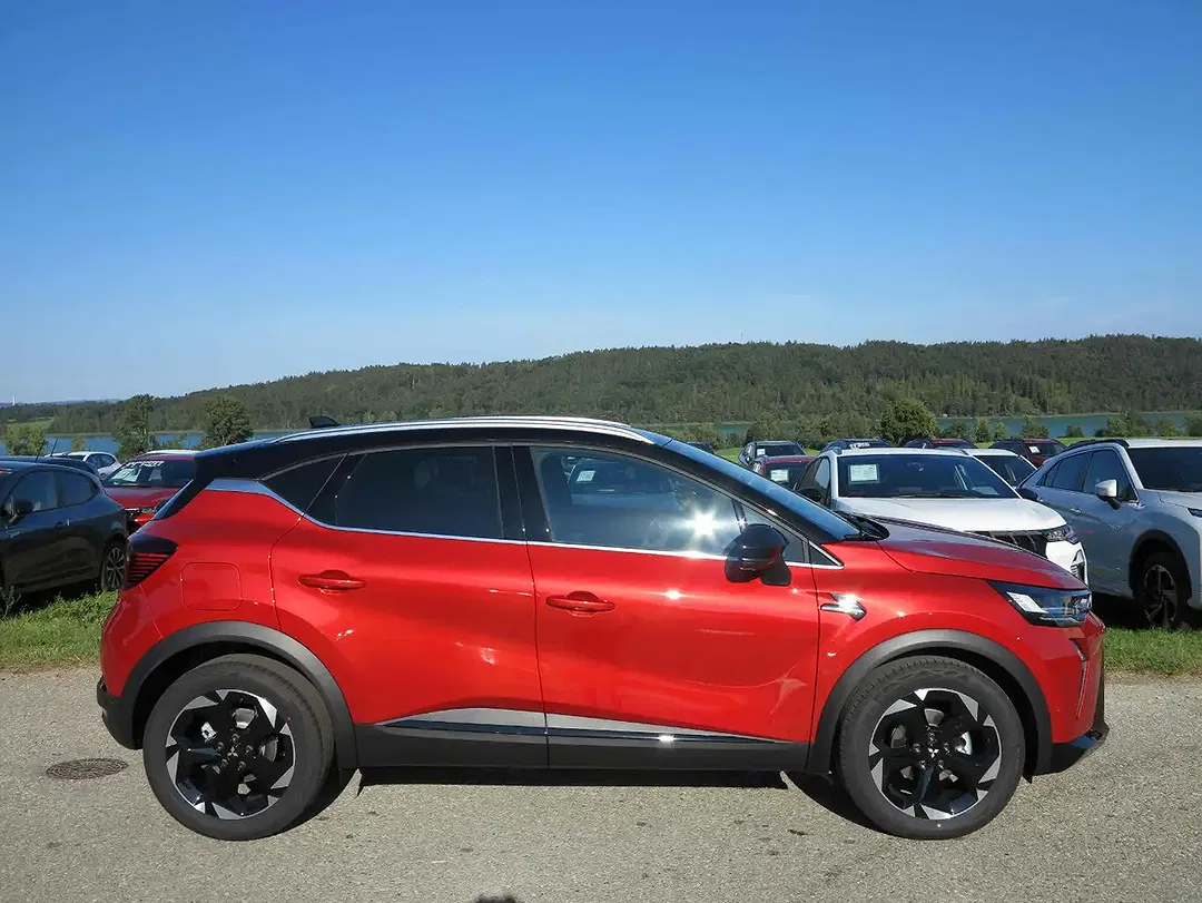 Mitsubishi ASX - Thumbnail 1